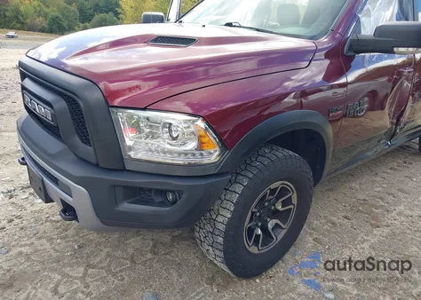 2017 Ram 1500 Rebel 4X4 5'7 Box z USA, uszkodzony, nr VIN 1C6RR7YT0HS779251